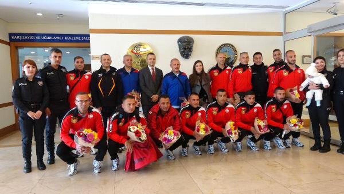 KKTC Emniyet Milli Futbol Takımı İddialı
