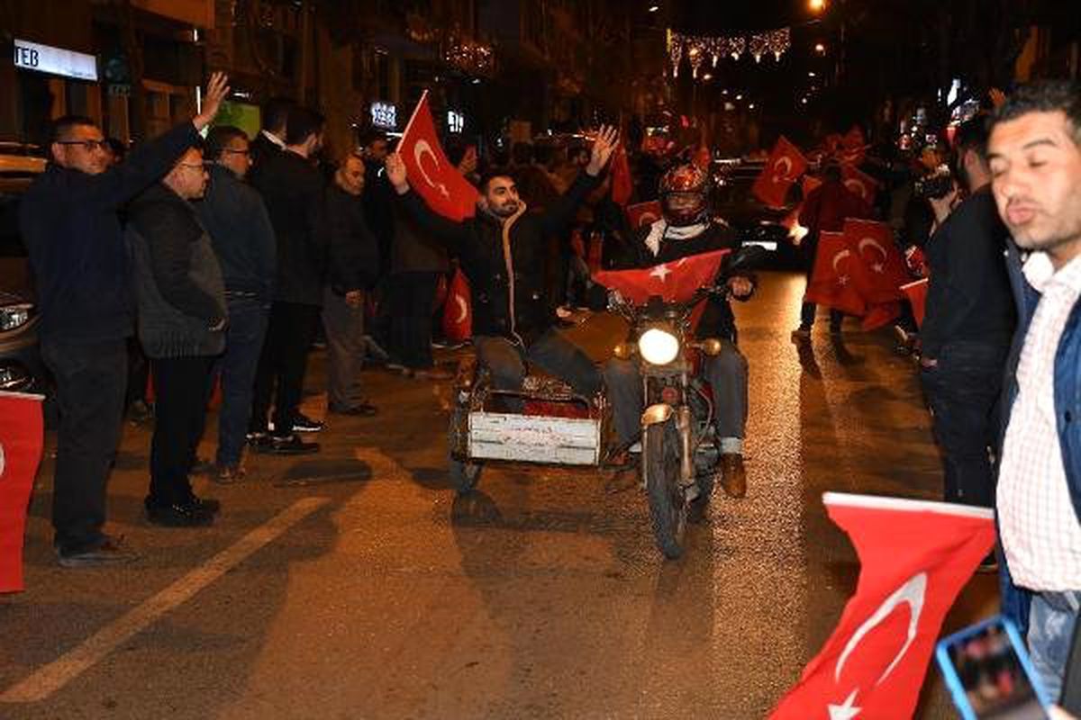 Manisa\'nın Büyükşehir Belediye Başkanı Cengiz Ergün Oldu (2)
