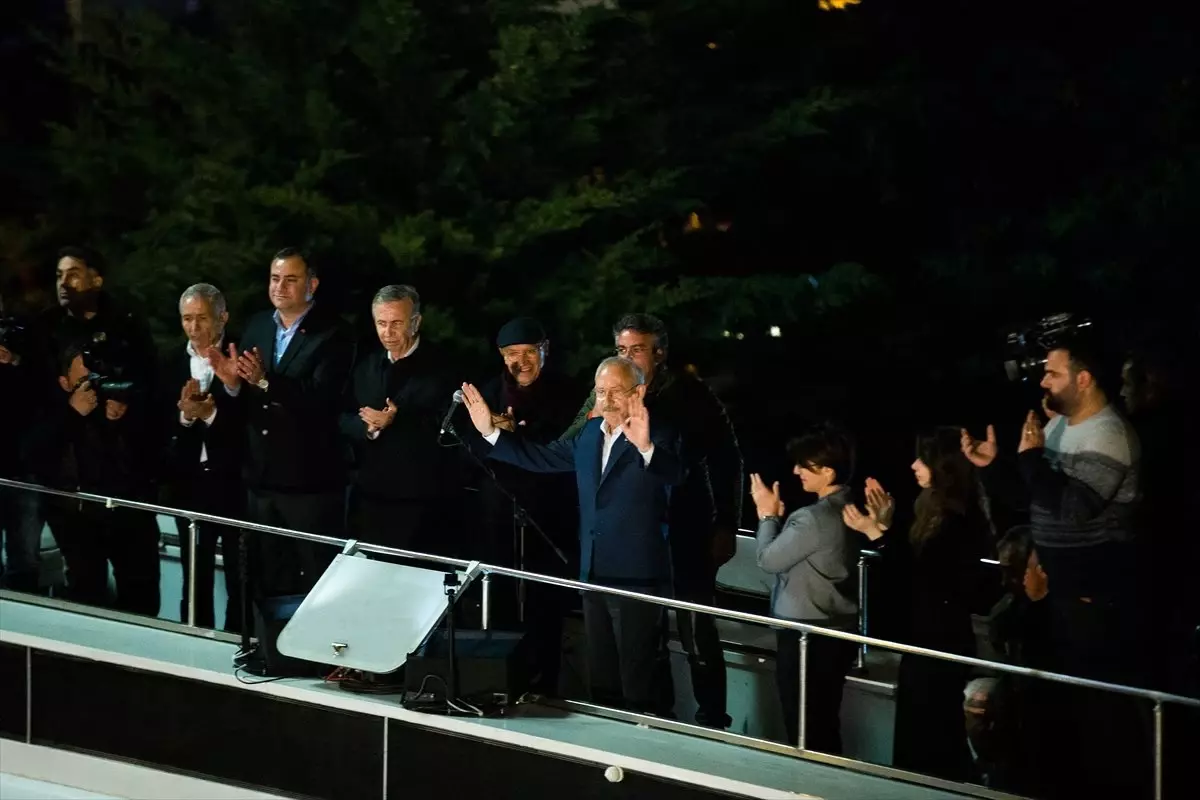 Mansur Yavaş: "Bugün Hakkın Yerini Bulduğu ve Ankara\'nın Kazandığı Büyük Bir Gündür.