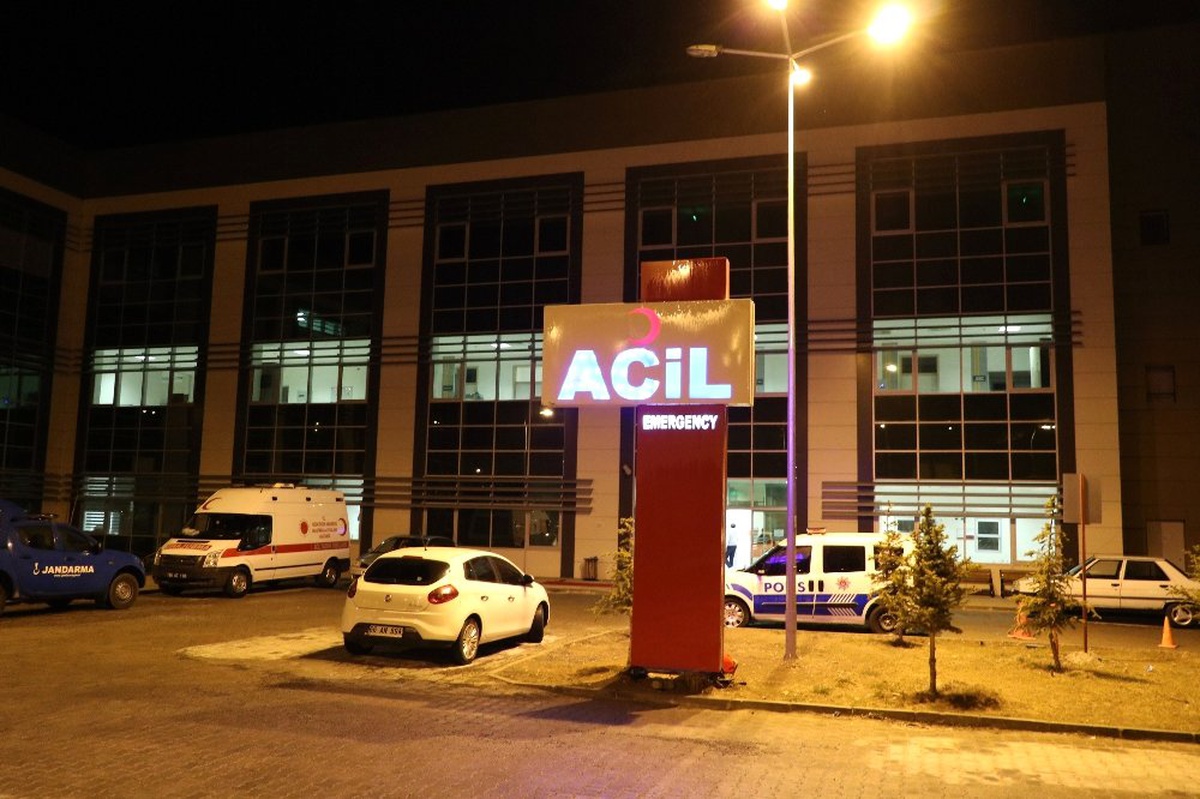 Yozgat\'ta Muhtarlık Kavgası: 1 Ölü, 2 Yaralı