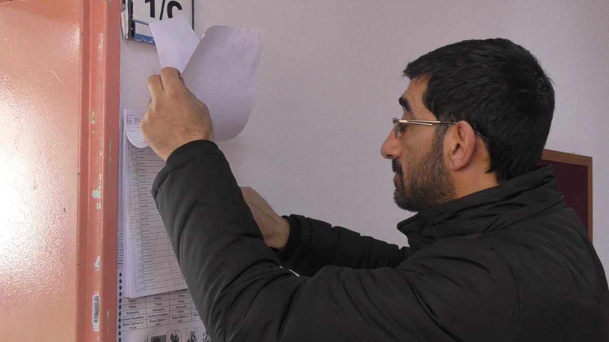 AK Parti Ardahan\'da Seçim Sonuçlarına İtiraz Etti