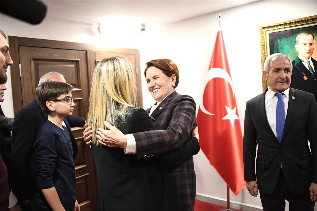 Akşener, İmamoğlu\'nu Kabul Etti