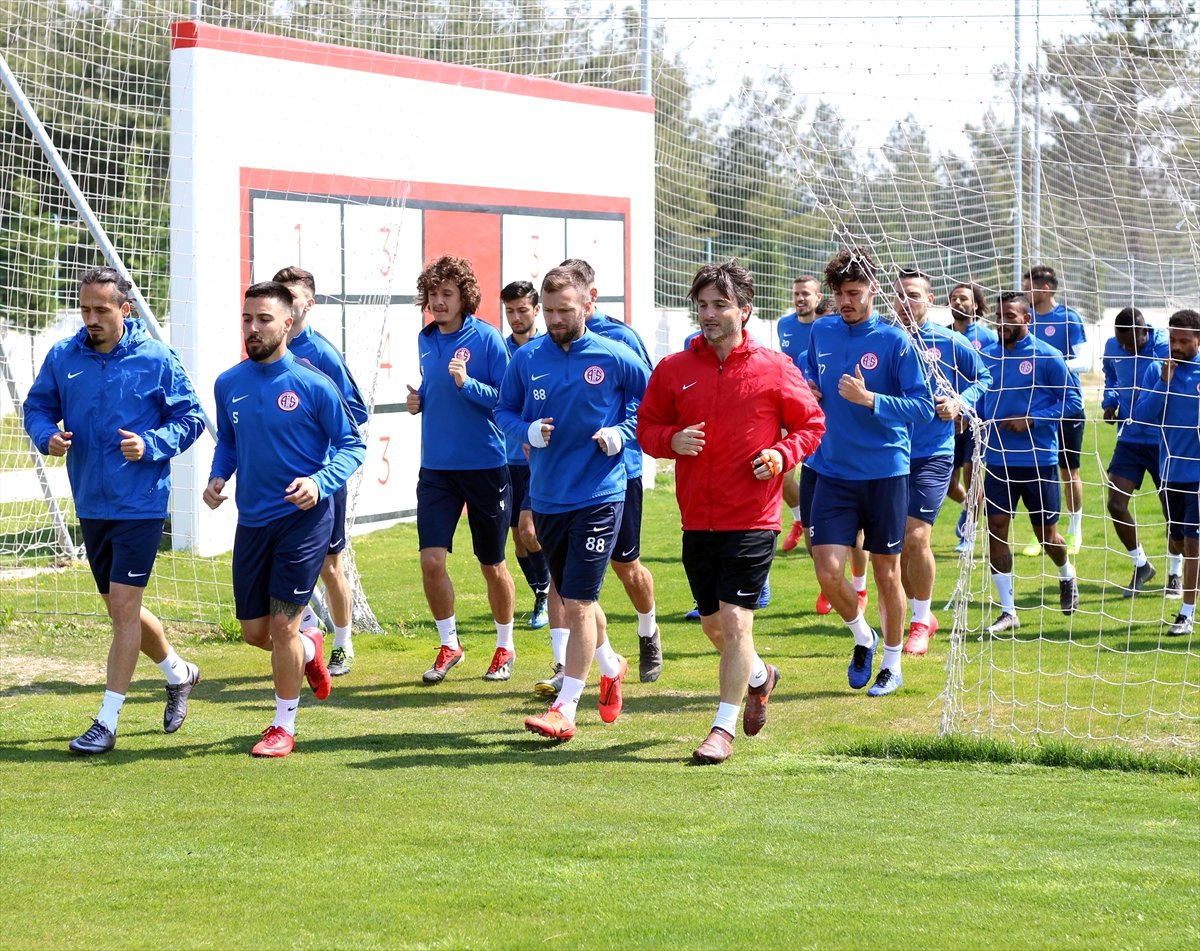 Antalyaspor\'da Trabzonspor Maçı Hazırlıkları