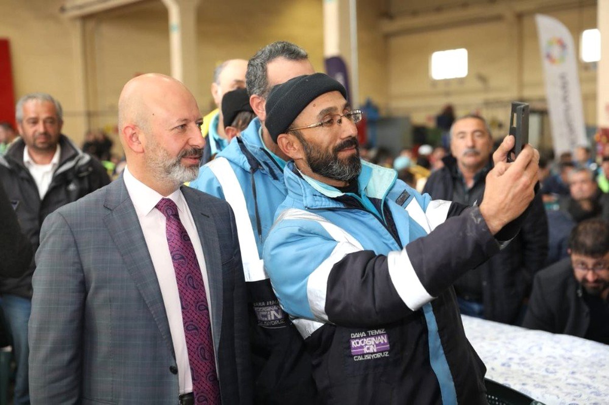 Başkan Çolakbayrakdar\'dan Saha Çalışanlarına Teşekkür