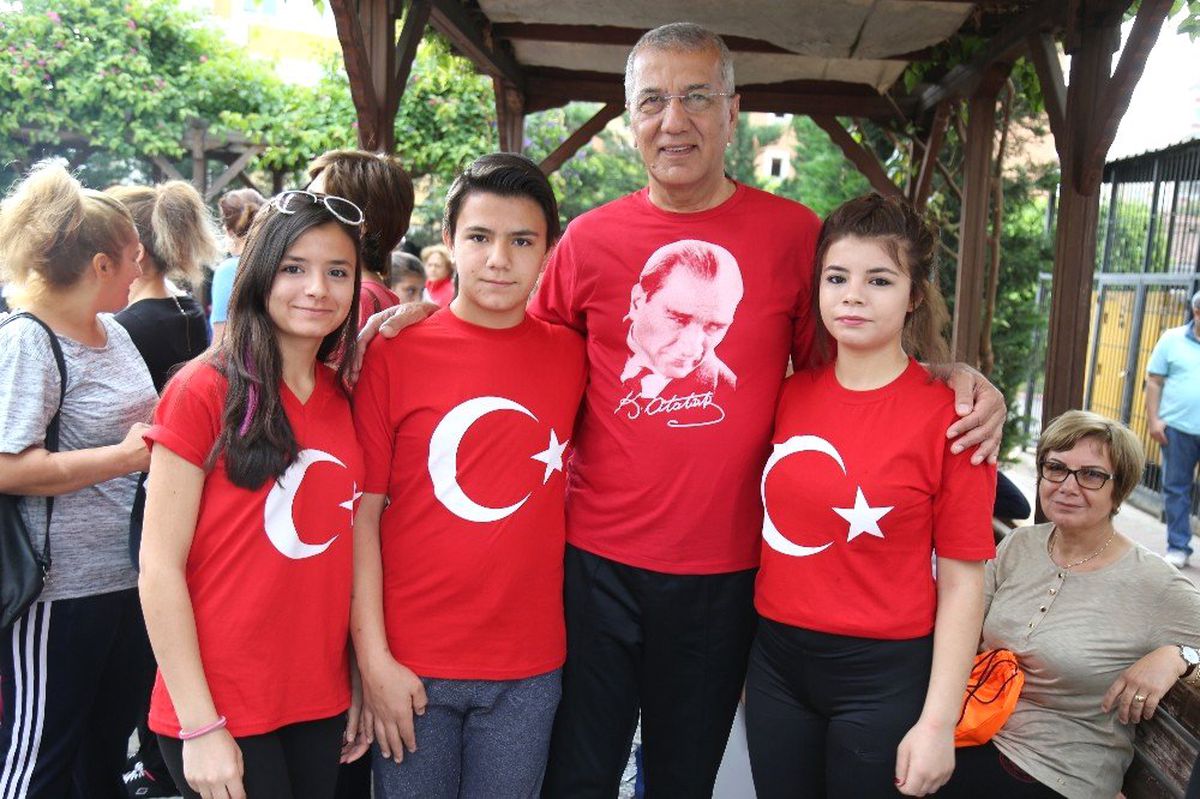 Başkan Tarhan\'dan Örnek Kampanya