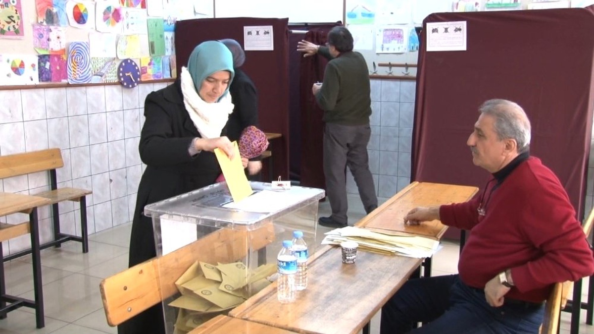 Beykoz, Çekmeköy ve Fatih\'te Oylar Yeninden Sayılacak