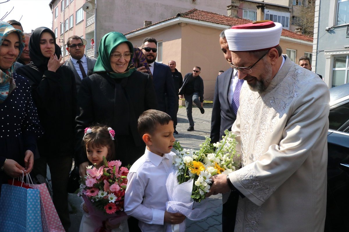 Bizim Medeniyetimiz İlim, Bilgi, Okuma Medeniyetidir"