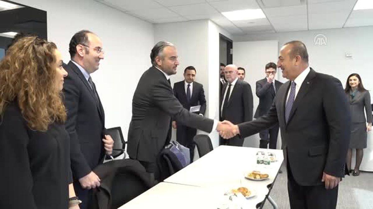 Çavuşoğlu, ABD\'de Yaşayan Türklerle Bir Araya Geldi - New