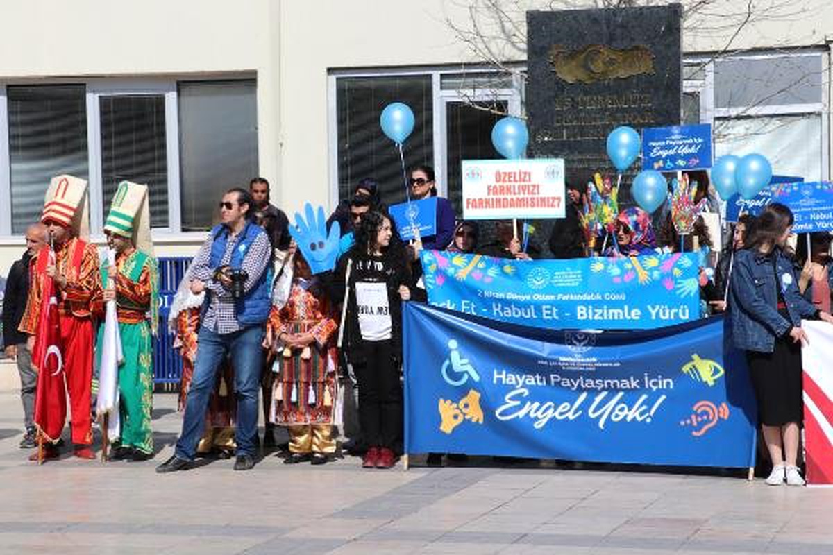 Denizli Otizm Derneği Başkanı: İçi Boş Farkındalık Çalışmalarından Yıldık