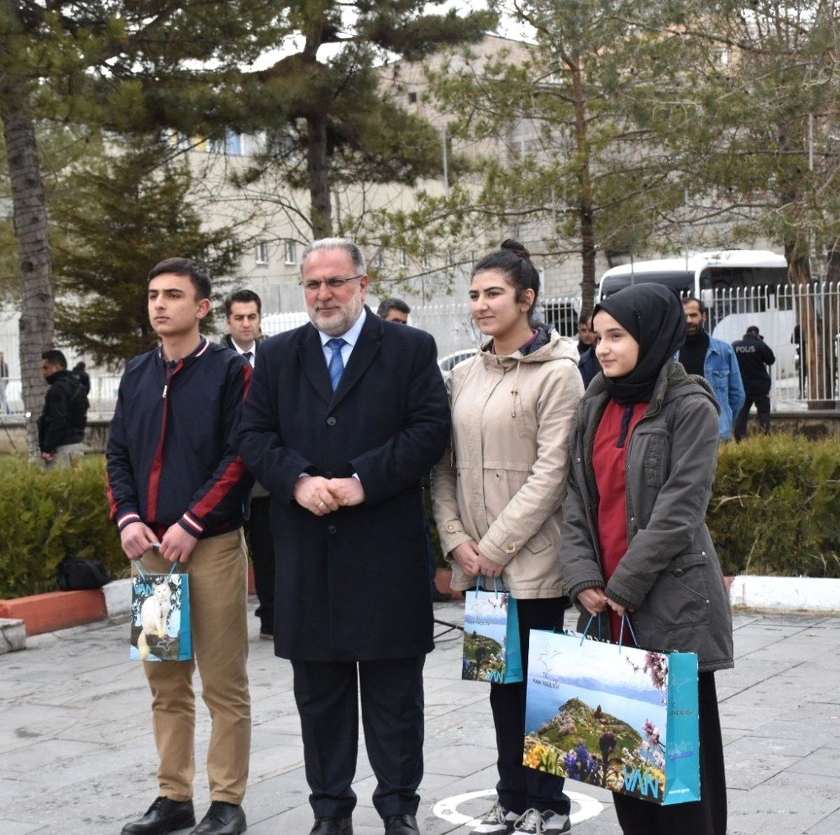 Gülaçar\'dan \'2 Nisan ve Miraç Kandili\' Mesajı