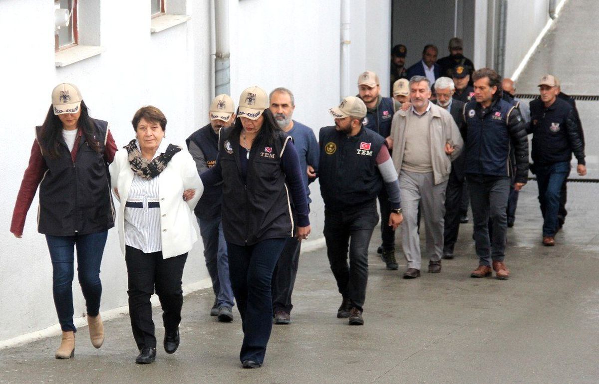 Hdp İl Başkanlığı PKK Kampına Dönmüş