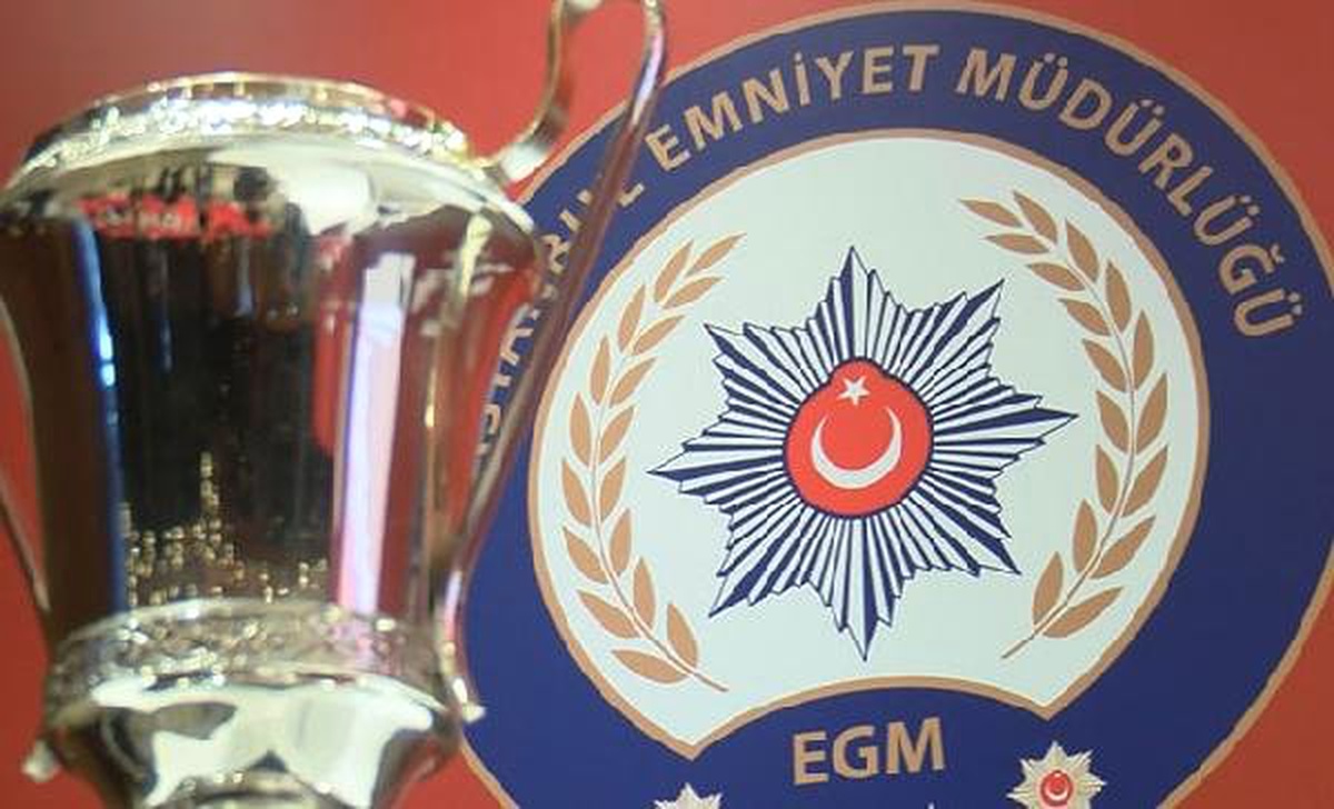 Iem Uluslararası Polis Futbol Turnuvası\'nda İlk Maçlar Oynandı