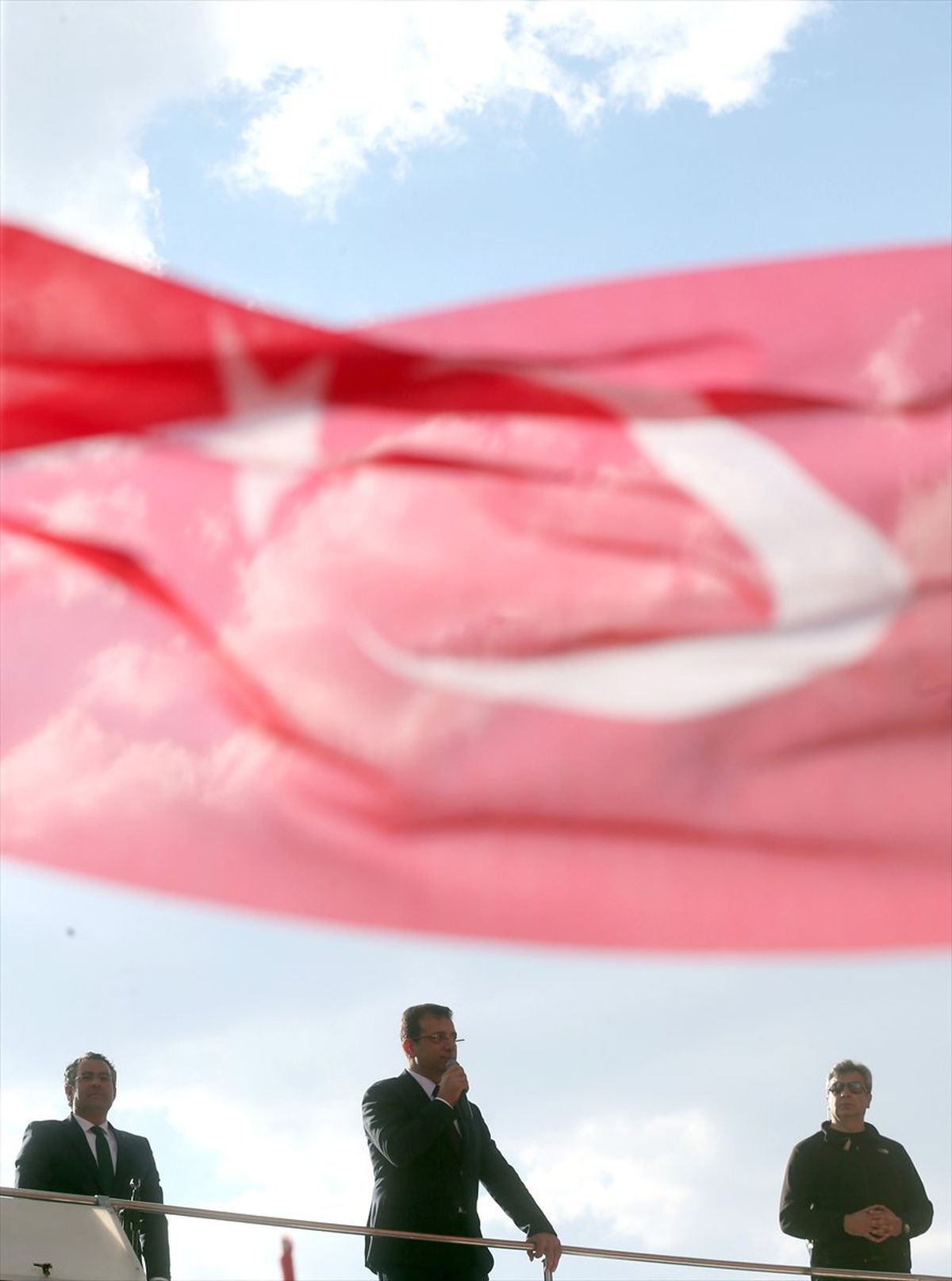 Kılıçdaroğlu, İmamoğlu ve Yavaş ile Partililere Seslendi