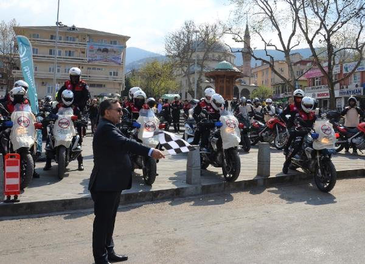 Motosikletliler Kanserle Mücadele İçin Bir Araya Geldi
