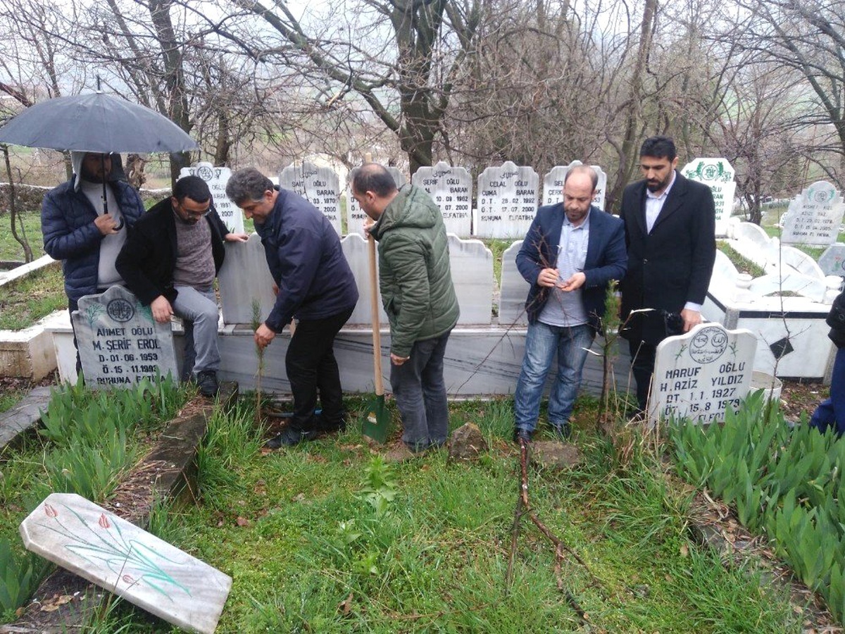 Sason\'da Şehitlerin İsimleri Fidanlarla Yaşatılacak