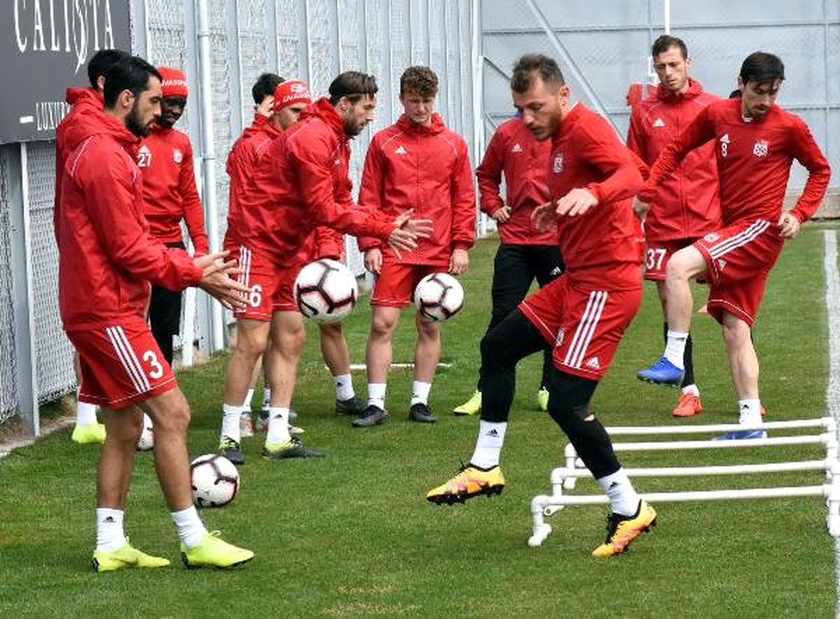 Sivasspor, Kayserispor Maçının Hazırlıklarını Sürdürdü