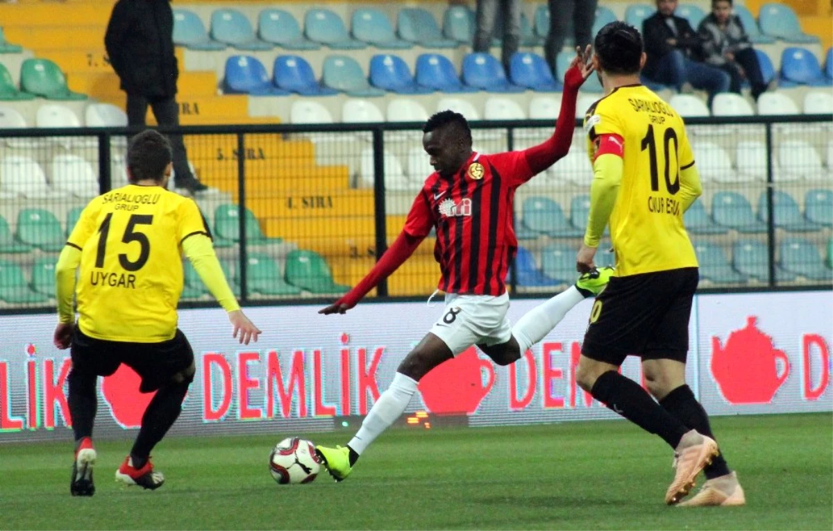 Spor Toto 1. Lig: İstanbulspor: 2 - Eskişehirspor: 1