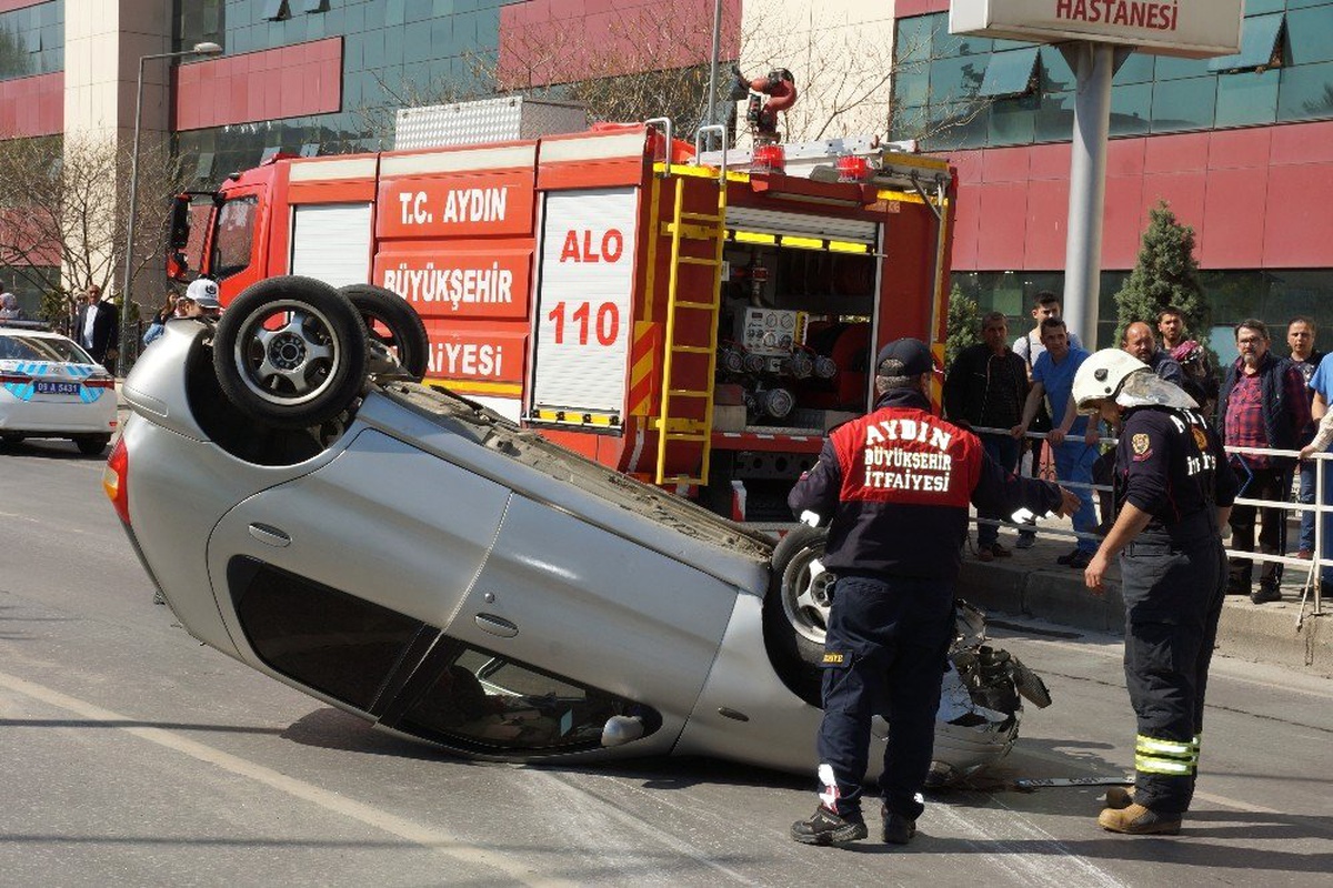 Yayaya Çarpmamak İçin Frene Basınca Takla Attı: 1 Yaralı