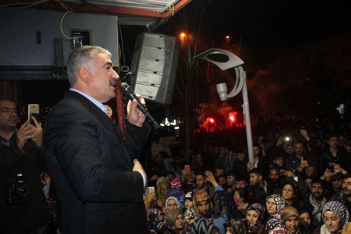 Yusuf Turanlı\'dan Zafer Mitingi