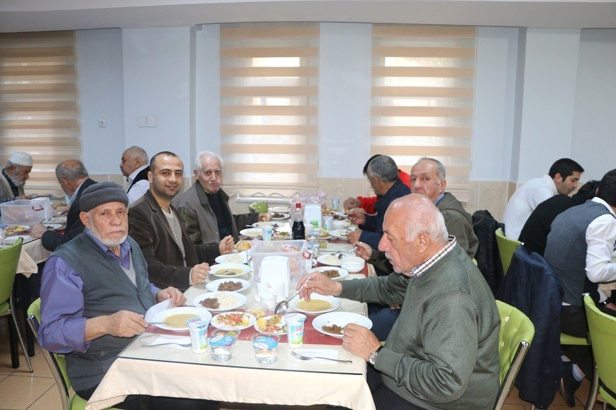 Avukatlar Huzurevi Sakinleri ile Bir Araya Geldi