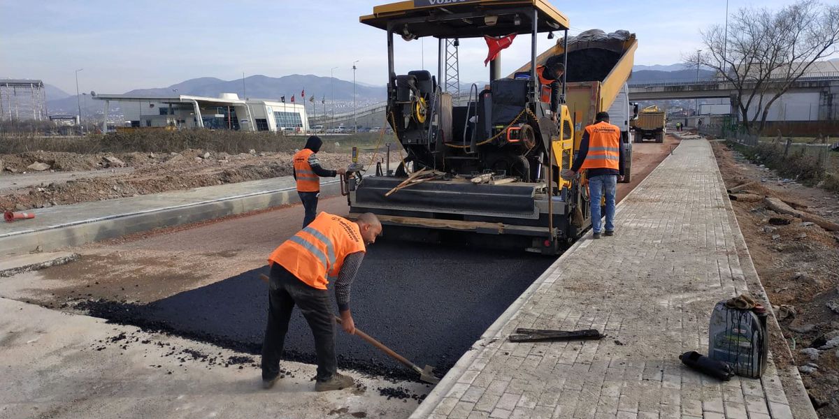 Başiskele\'nin Caddeleri Yenileniyor