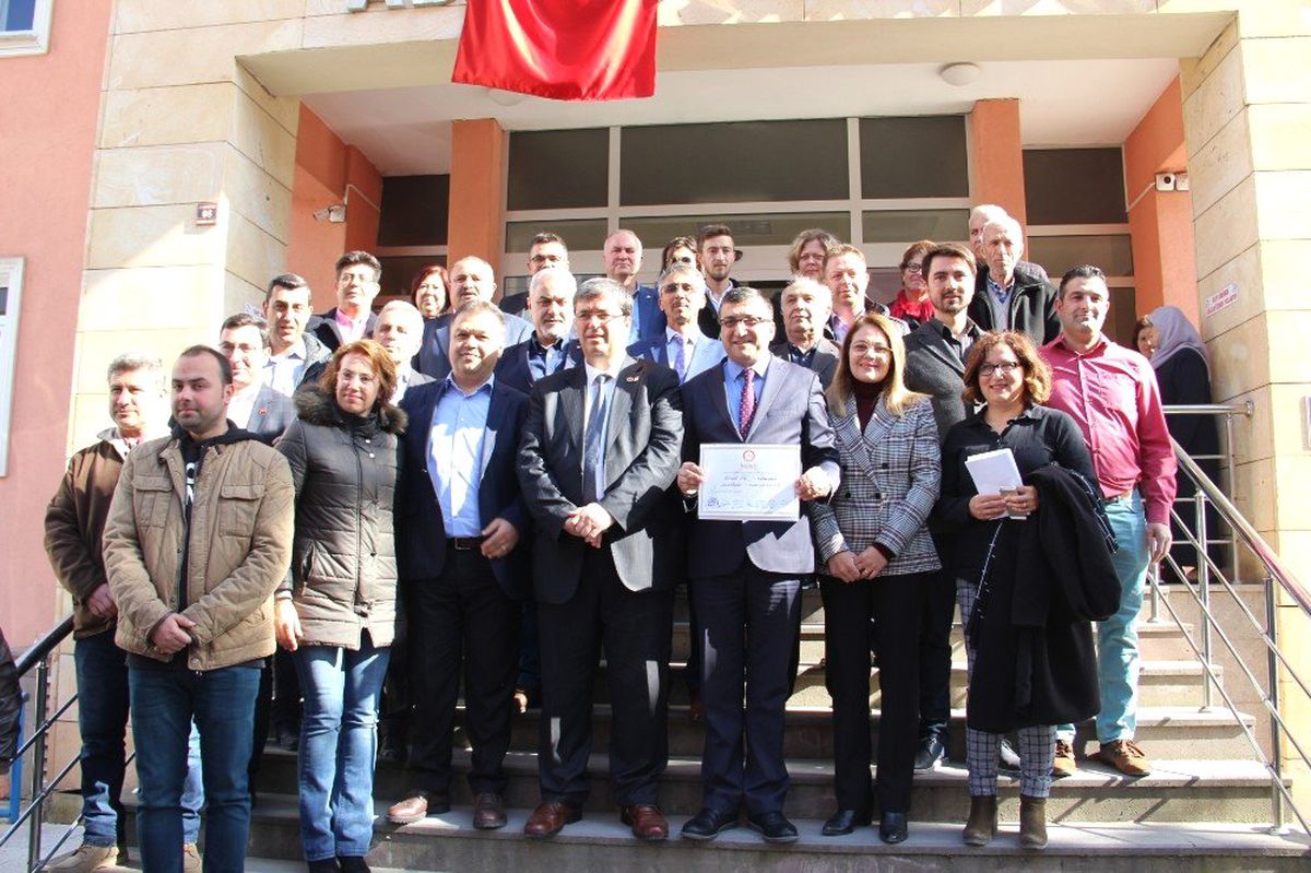 Çan Belediye Başkanı Bülent Öz Mazbatasını Aldı
