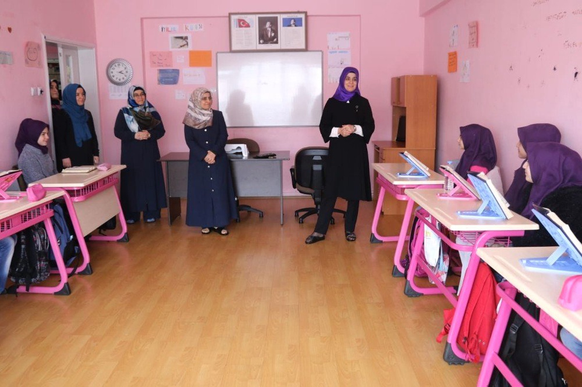 Çiftçi\'den Kuran Kurslarına Ziyaret