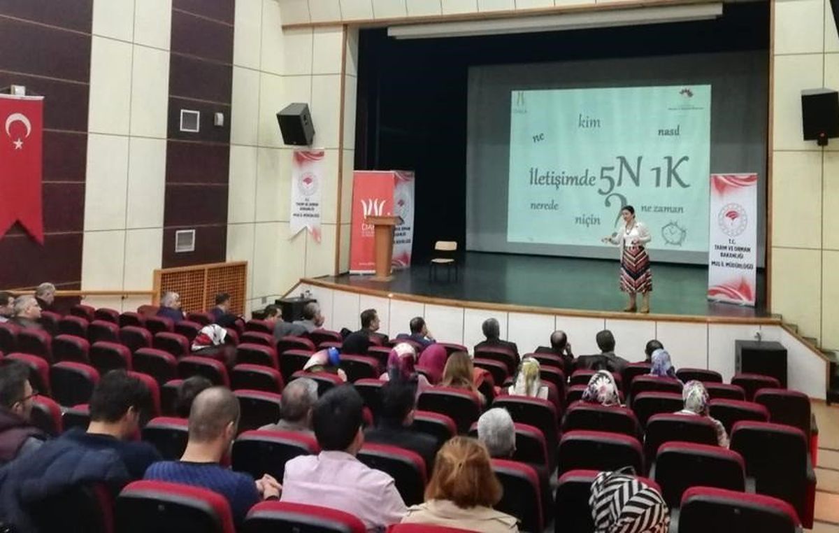 Daka Destekli \'Kamu Sektöründe Protokol Kuralları Eğitimi\' Projesi