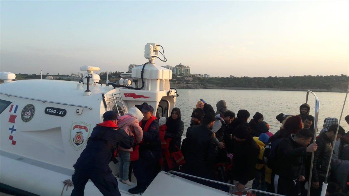 Didim\'de 41 Düzensiz Göçmen Yakalandı