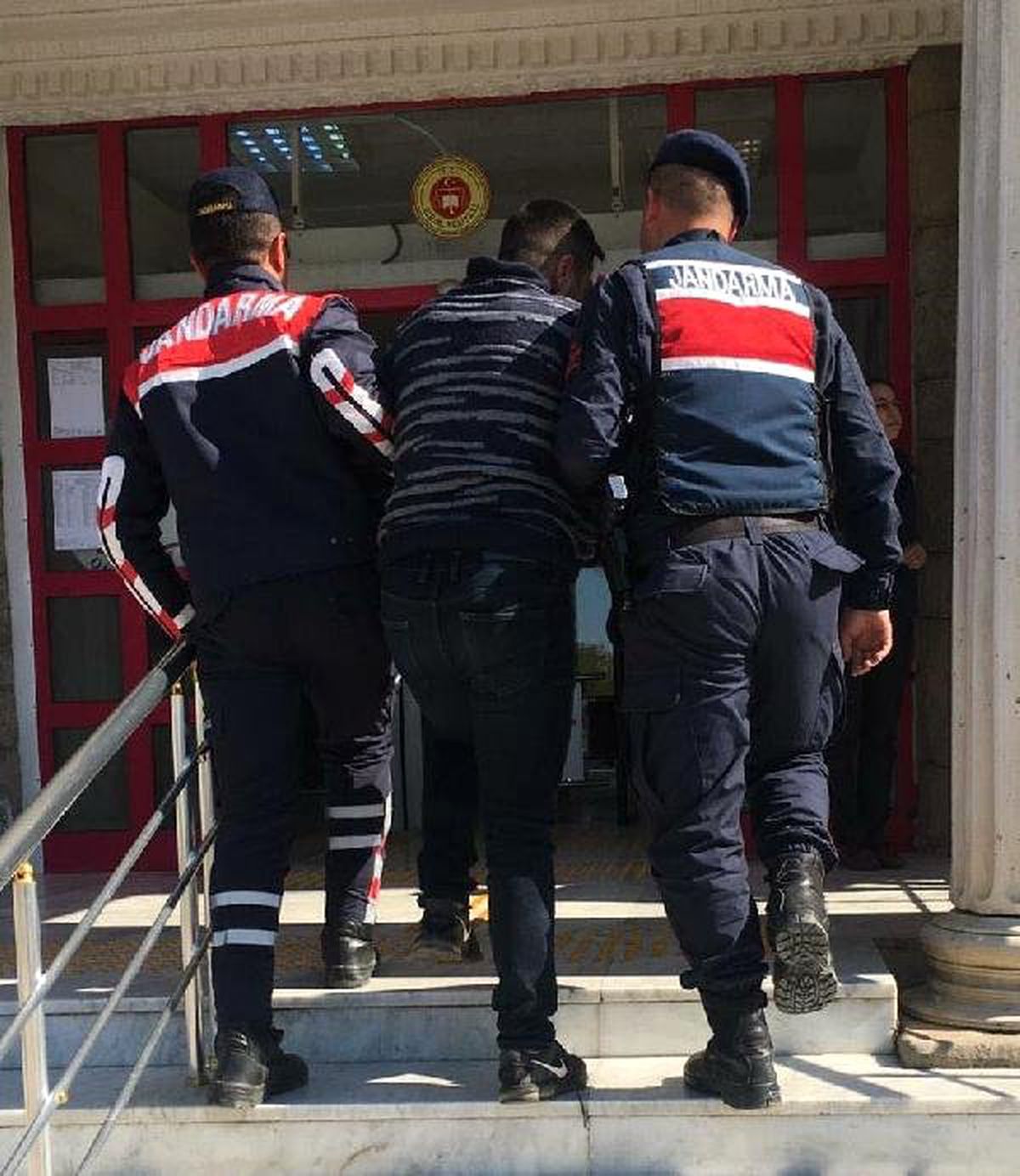 Hükümlü, Tekne Motoru Çalarken Yakalandı