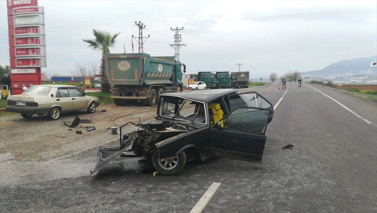 Kahramanmaraş\'ta Trafik Kazası: 1 Ölü, 3 Yaralı