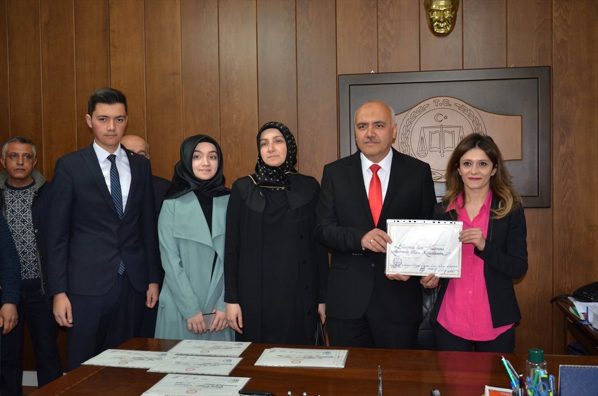 Kızılcahamam Belediye Başkanı Acar Mazbatasını Aldı