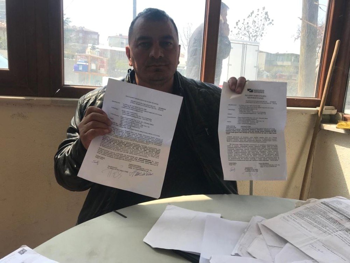 Kızına Yapılan Tacizi Şikayet Etti, Hem İşten Atıldı Hem de Haklarını Alamıyor