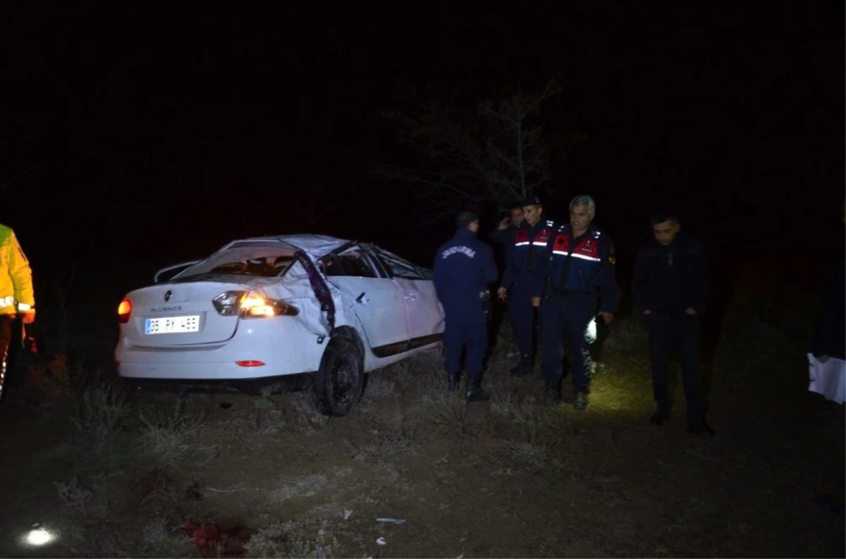 Konya\'da Otomobil Takla Attı: 1 Ölü, 4 Yaralı