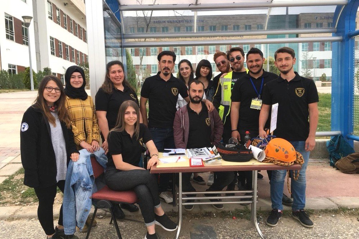 Paü Dak Kan Bağışı İçin Seferber Oldu