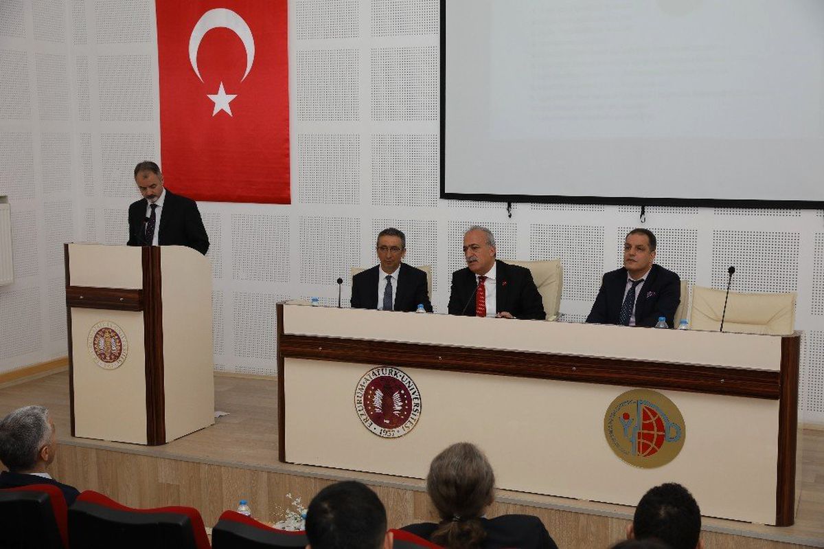 Rektör Çomaklı, Birim İncelemelerini Sürdürüyor