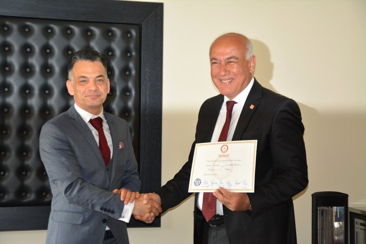 Söke Belediye Başkanı Tuncel, Mazbatasını Aldı