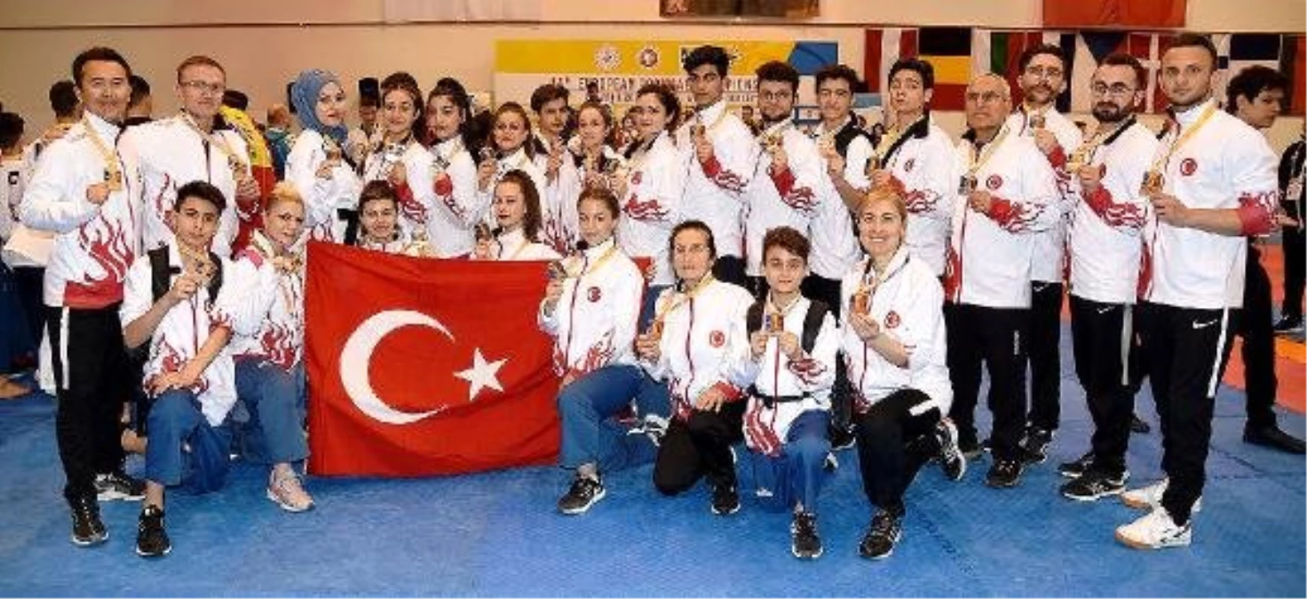 Tekvando Avrupa Şampiyonası\'nda İkinci Gün 15 Madalya