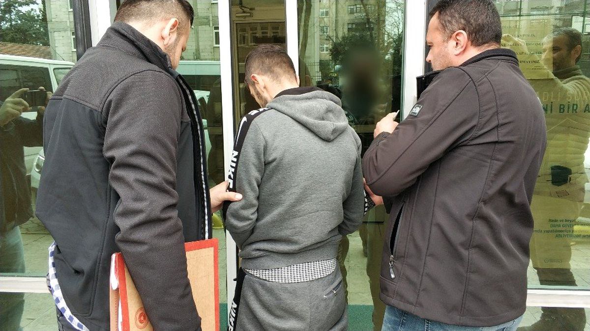 Tespihini Koparıp Kendisini İten Kişiyi Vuran Zanlı Tutuklandı