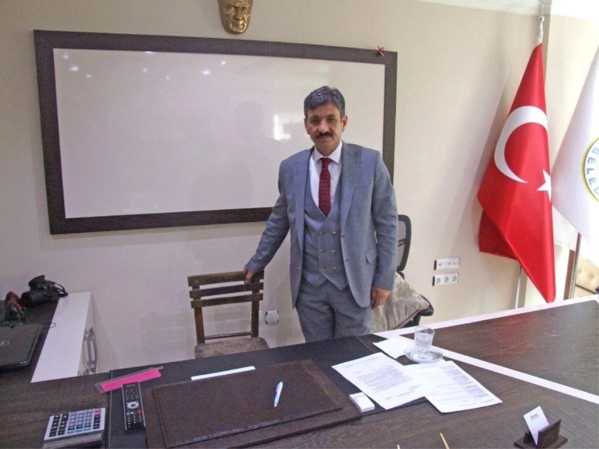 Yerköy Belediye Başkanı Ferhat Yılmaz; "Biz Yerköy\'e Baş Değil, Hizmetkar Olmaya Geldik"