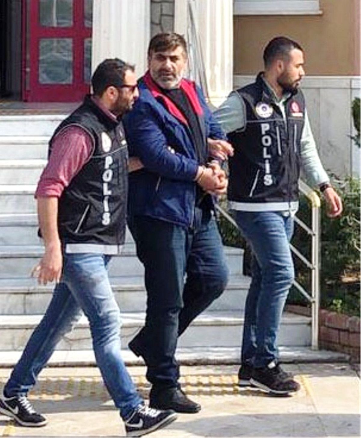 15 Yıl Hapisle Aranan İnsan Taciri Operasyonla Yakalandı