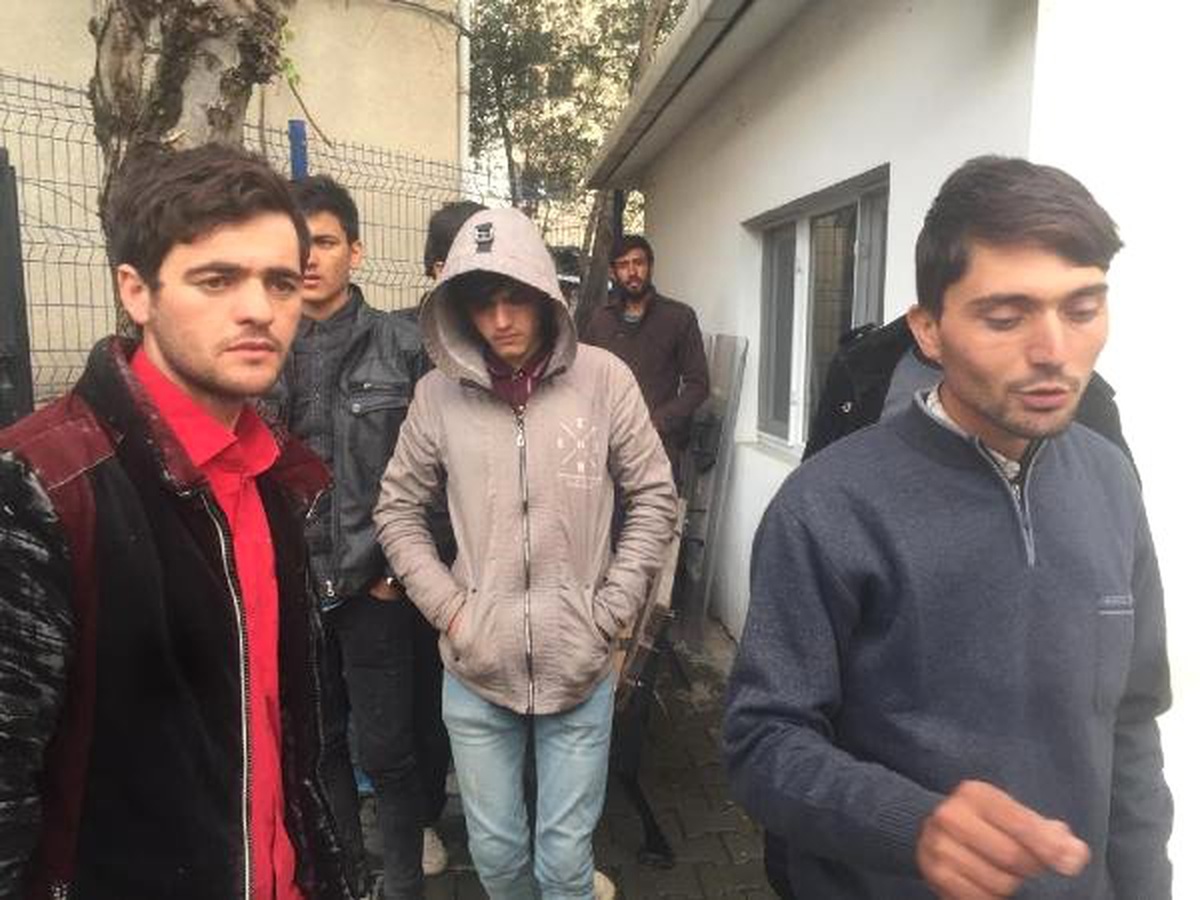 Afgan Kaçakları, \'İstanbul\' Diye Yusufeli\'ne Bıraktılar