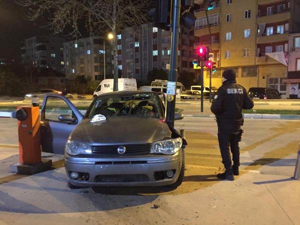 Alkollü Sürücü, Kazanın Ardından Arkadaşıyla Yer Değiştirmiş