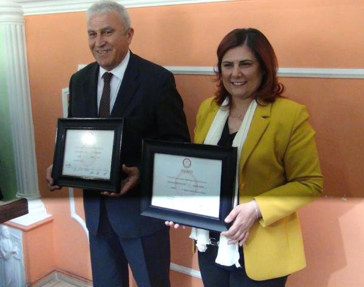 Aydın\'da Çerçioğlu Mazbatasını Aldı