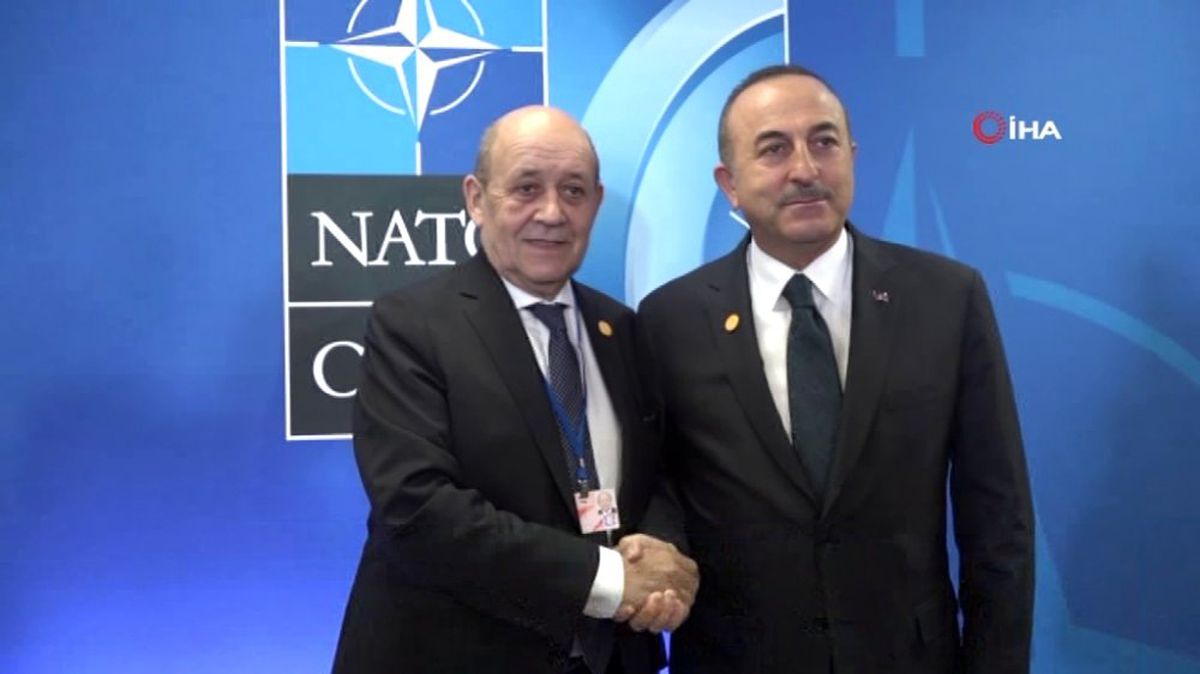 Bakan Çavuşoğlu Fransız Mevkidaşı ile Görüştü