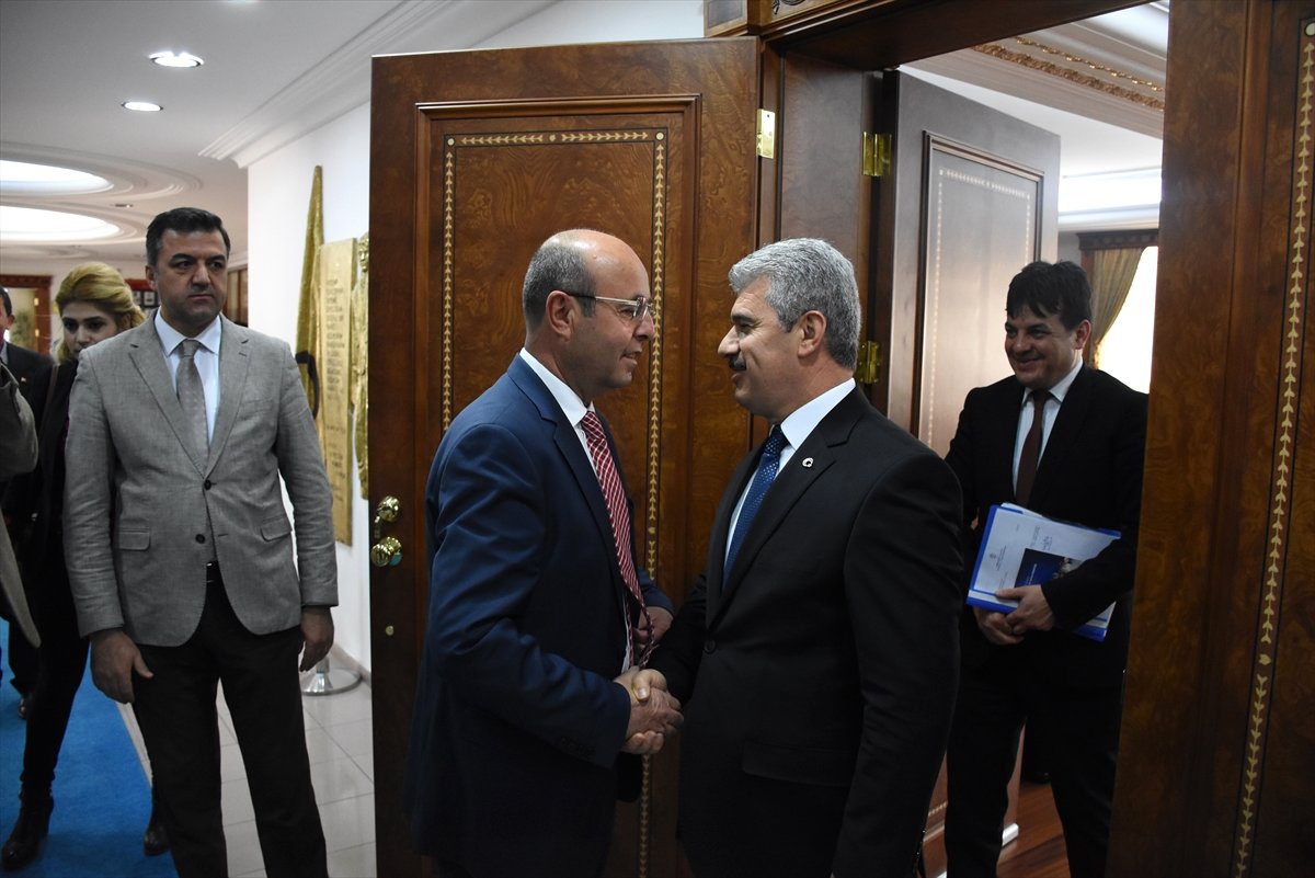 Başkan Ekicioğlu Vali Akın\'ı Ziyaret Etti