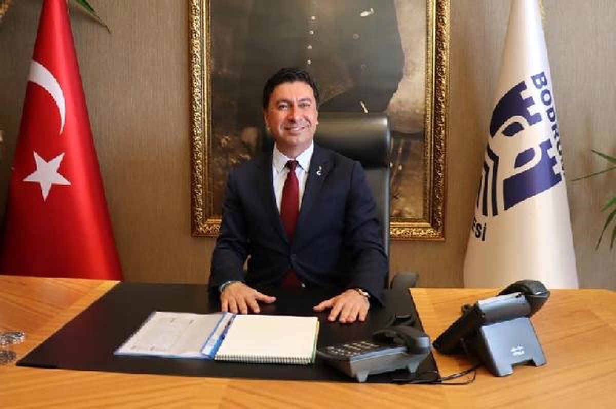 Bodrum\'da Ahmet Aras, Görevi Kocadon\'dan Devraldı (2)