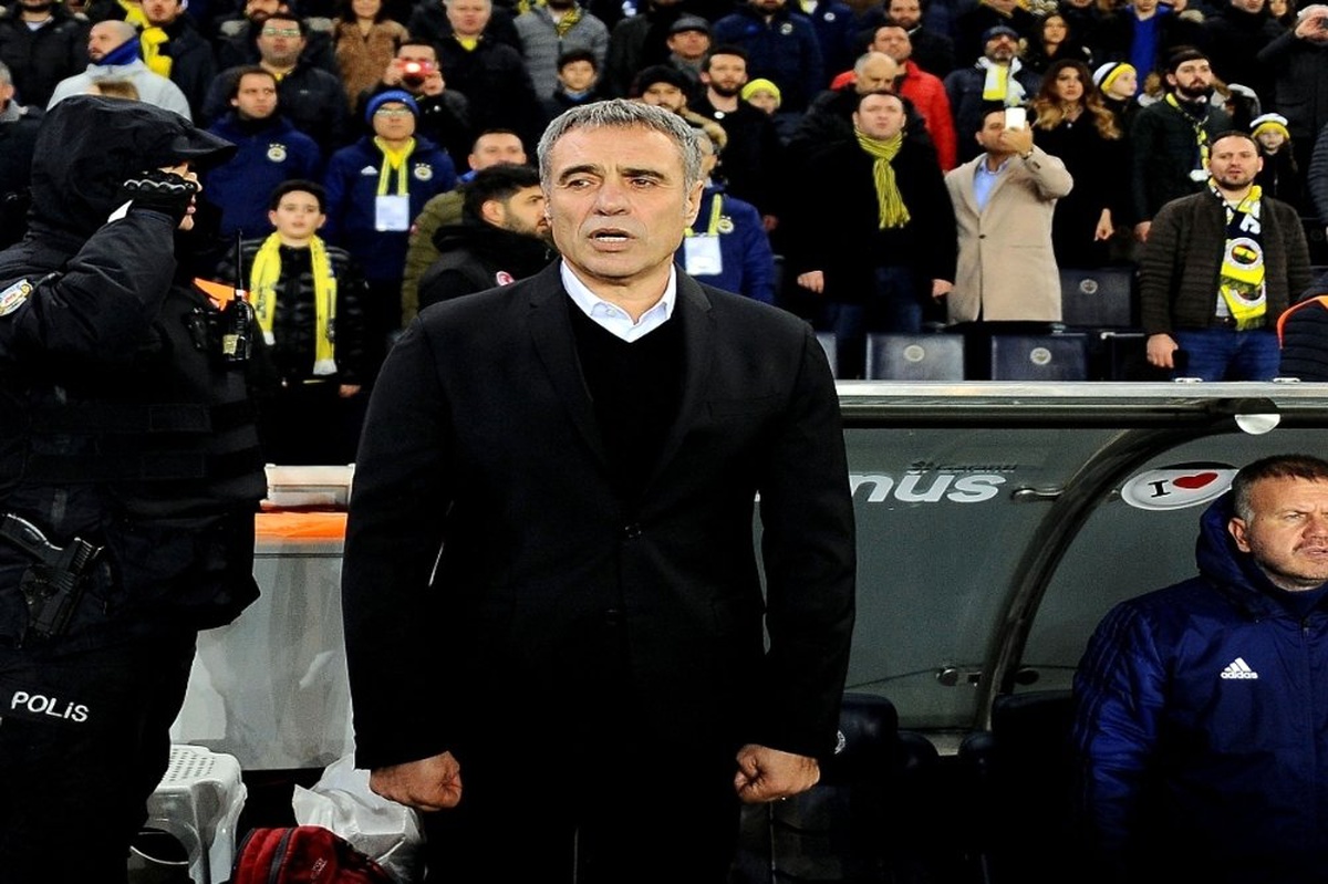 Ersun Yanal: "Fenerbahçe\'nin Gücü Başka Güç"
