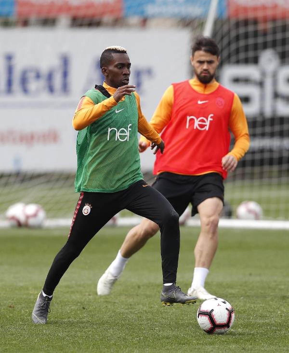 Galatasaray\'da Onyekuru Takımla Çalıştı