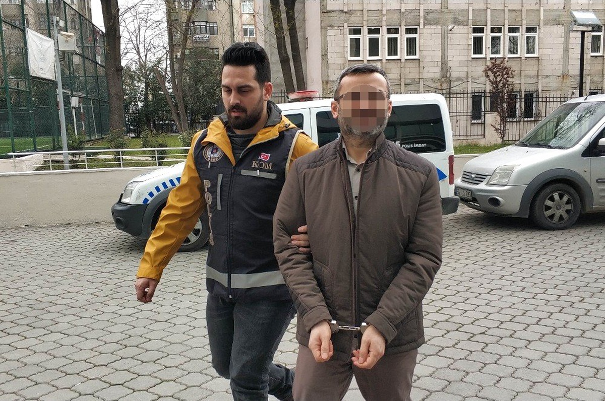 Havalimanında Yakalanan Fetö\'nün İlçe Sorumlusu Adliyeye Sevk Edildi